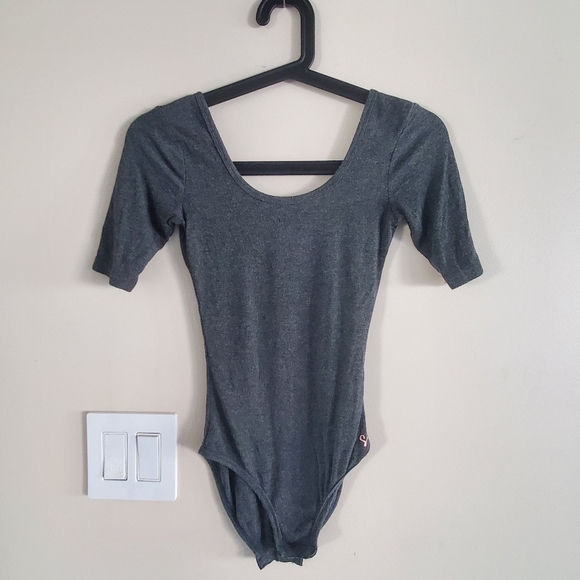 Grey short sleeve boat neck bodysuit - Picture 2 of 4